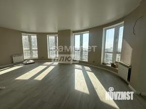 3-к квартира, вторичка, 103м2, 8/24 этаж