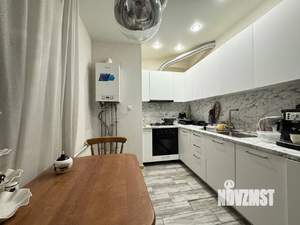 2-к квартира, вторичка, 57м2, 7/10 этаж