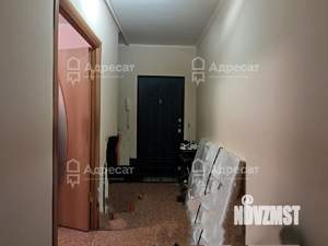 2-к квартира, вторичка, 54м2, 1/10 этаж