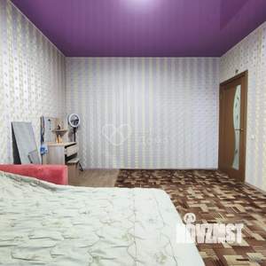 2-к квартира, вторичка, 61м2, 1/9 этаж