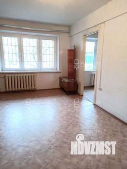 2-к квартира, вторичка, 45м2, 1/5 этаж