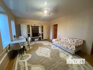 3-к квартира, вторичка, 58м2, 1/1 этаж