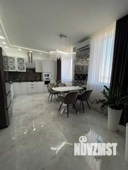 3-к квартира, вторичка, 98м2, 19/23 этаж