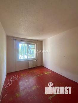 3-к квартира, вторичка, 65м2, 1/9 этаж