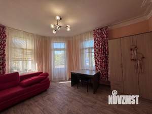 2-к квартира, вторичка, 62м2, 3/5 этаж