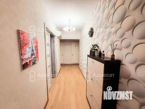 3-к квартира, вторичка, 65м2, 6/9 этаж