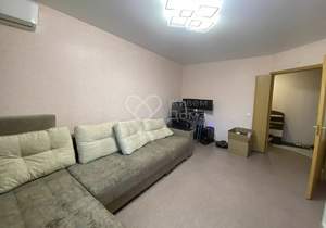 3-к квартира, вторичка, 74м2, 1/9 этаж