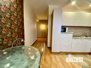 2-к квартира, вторичка, 79м2, 9/9 этаж