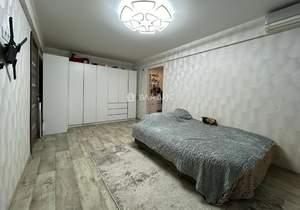 4-к квартира, вторичка, 58м2, 1/5 этаж