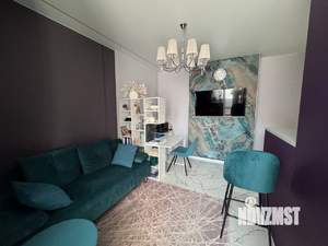 2-к квартира, вторичка, 55м2, 1/17 этаж