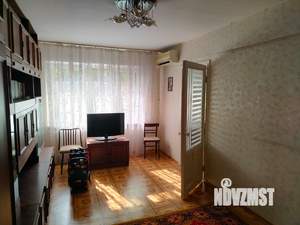 2-к квартира, вторичка, 43м2, 1/5 этаж