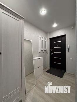 2-к квартира, вторичка, 52м2, 1/10 этаж