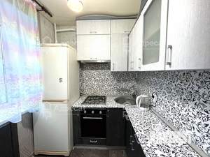 2-к квартира, вторичка, 39м2, 1/9 этаж