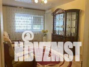 2-к квартира, вторичка, 61м2, 1/4 этаж