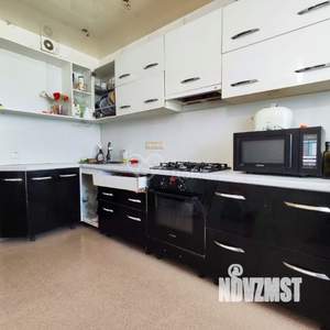 3-к квартира, вторичка, 70м2, 9/9 этаж