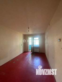 3-к квартира, вторичка, 65м2, 1/9 этаж