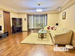 3-к квартира, вторичка, 147м2, 11/16 этаж