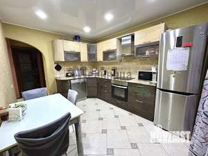 2-к квартира, вторичка, 74м2, 8/17 этаж