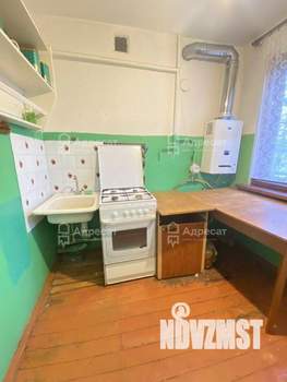 2-к квартира, вторичка, 44м2, 1/5 этаж