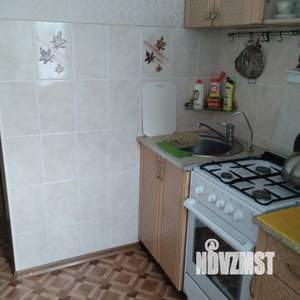 3-к квартира, вторичка, 53м2, 9/9 этаж