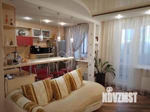 3-к квартира, вторичка, 76м2, 8/9 этаж