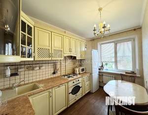 3-к квартира, вторичка, 64м2, 8/9 этаж