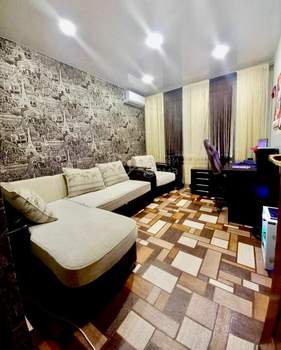 3-к квартира, вторичка, 73м2, 9/9 этаж