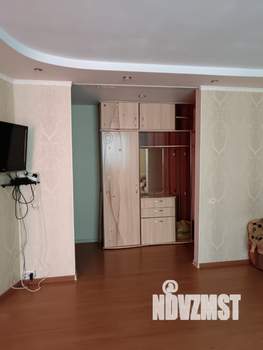 Студия квартира, вторичка, 71м2, 2/2 этаж