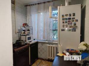 4-к квартира, вторичка, 61м2, 1/5 этаж