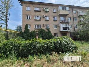 2-к квартира, вторичка, 43м2, 1/4 этаж