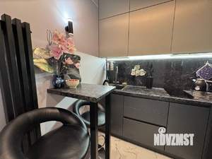 2-к квартира, вторичка, 55м2, 1/17 этаж