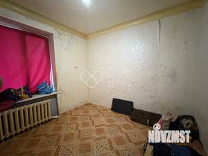 2-к квартира, вторичка, 49м2, 1/4 этаж