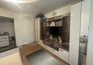 2-к квартира, вторичка, 41м2, 1/4 этаж