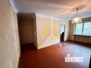 3-к квартира, вторичка, 21м2, 1/5 этаж