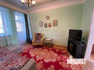 4-к квартира, вторичка, 73м2, 1/2 этаж