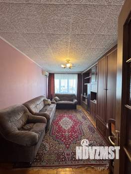 3-к квартира, вторичка, 60м2, 8/9 этаж