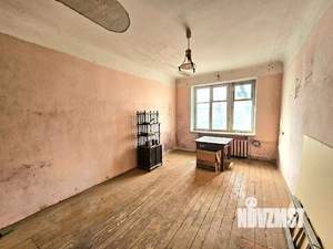 2-к квартира, вторичка, 57м2, 1/4 этаж