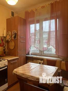 3-к квартира, вторичка, 55м2, 3/5 этаж