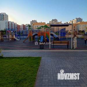 Студия квартира, вторичка, 32м2, 1/22 этаж