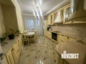 2-к квартира, вторичка, 73м2, 7/18 этаж