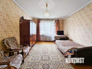 3-к квартира, вторичка, 65м2, 1/9 этаж
