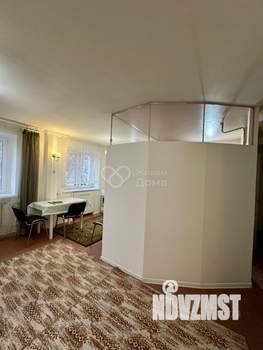 Студия квартира, вторичка, 32м2, 1/5 этаж
