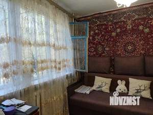 4-к квартира, вторичка, 61м2, 1/5 этаж