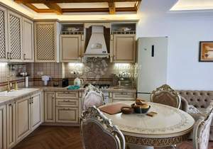 3-к квартира, вторичка, 75м2, 1/3 этаж