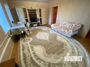 3-к квартира, вторичка, 58м2, 1/1 этаж