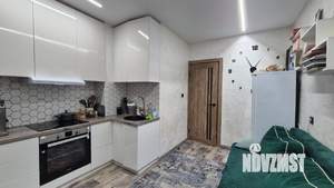 2-к квартира, вторичка, 62м2, 1/18 этаж