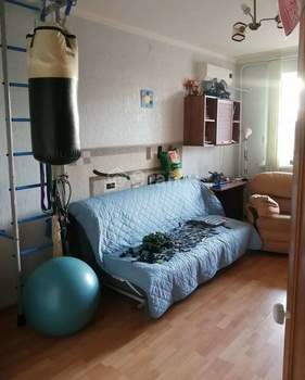 3-к квартира, вторичка, 90м2, 5/5 этаж