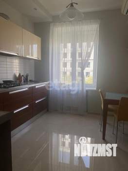 4-к квартира, вторичка, 130м2, 5/5 этаж