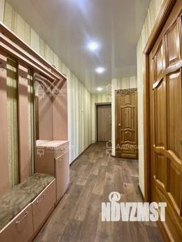 3-к квартира, вторичка, 54м2, 1/9 этаж