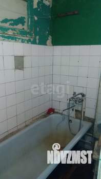 3-к квартира, вторичка, 63м2, 1/5 этаж